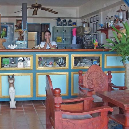 Niku Guesthouse Patong 외부 사진