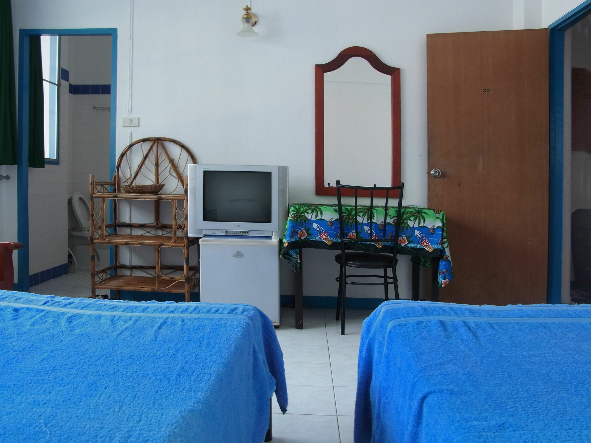Niku Guesthouse Patong 외부 사진