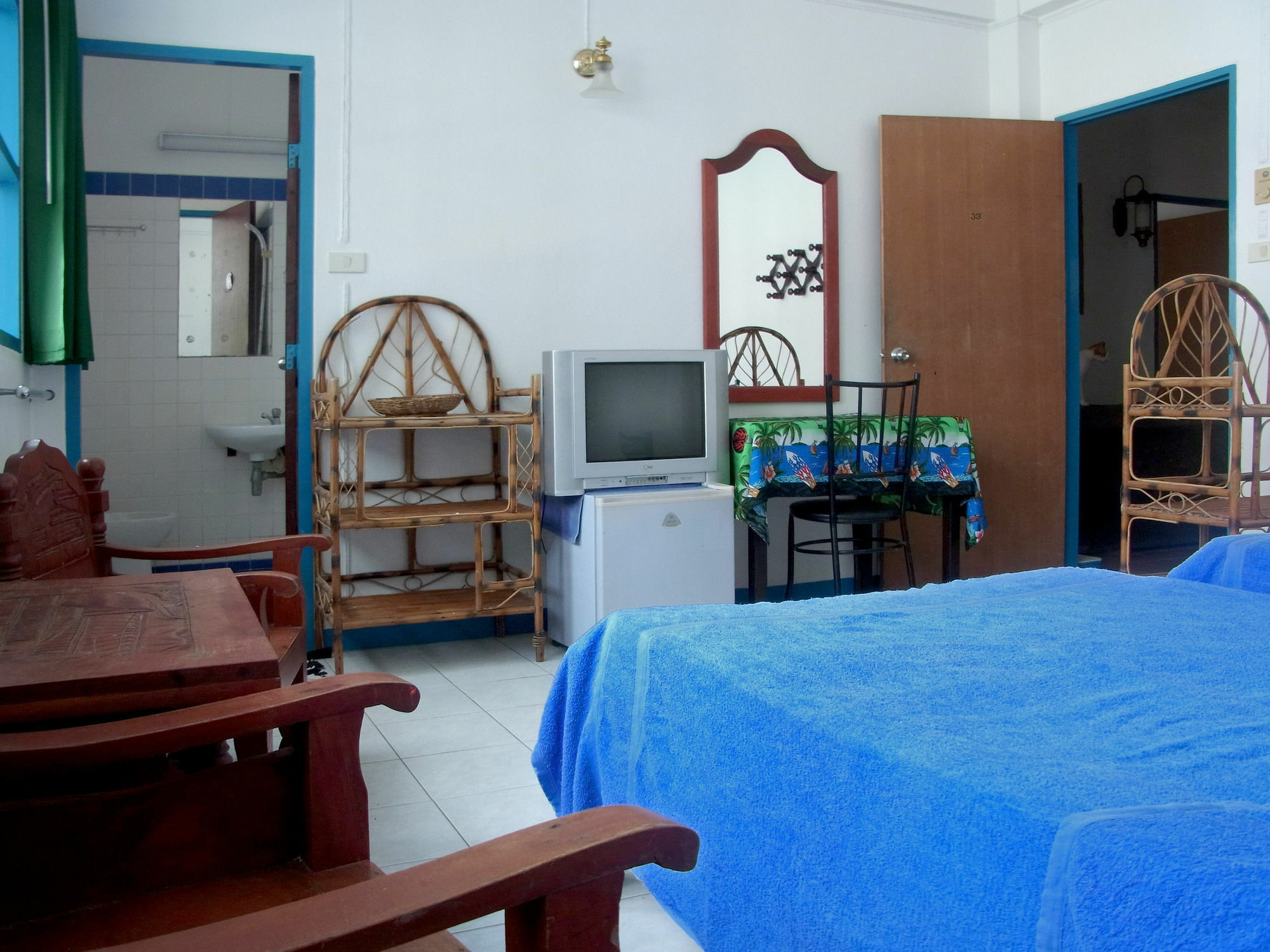 Niku Guesthouse Patong 외부 사진