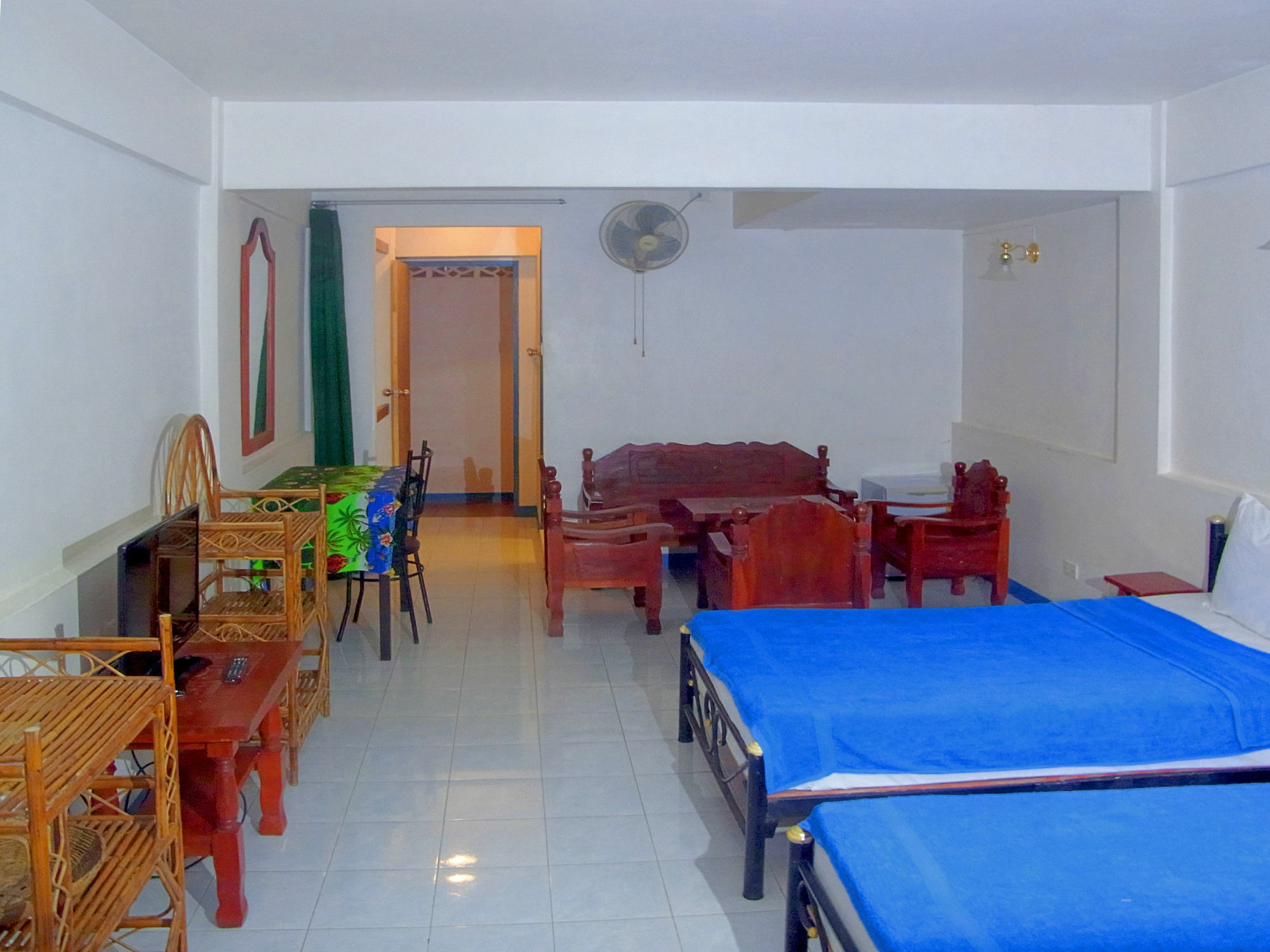 Niku Guesthouse Patong 외부 사진