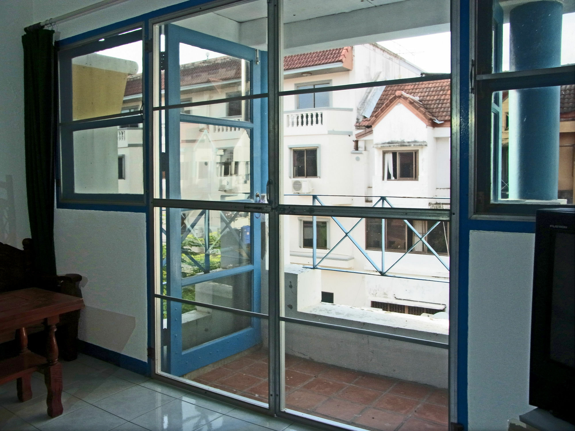 Niku Guesthouse Patong 외부 사진